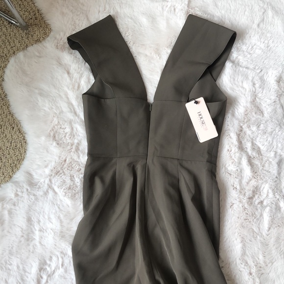 NWT HOUSE OF CB JUMPSUIT - Picture 4 of 8